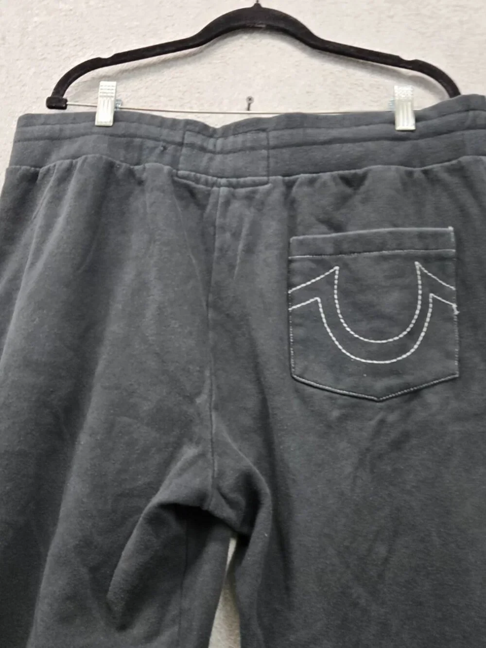 True Religion Men Activewear Pants XL Black Joggers Logo Drawstring 25